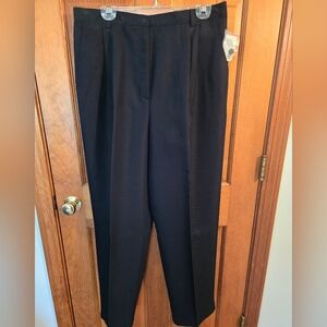Black Van Heusen Zip Front Trousers - SZ 18